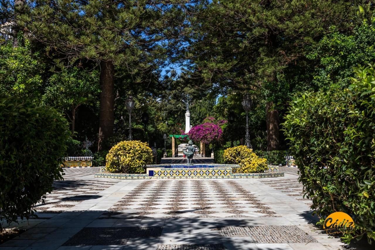 Estudio Plaza Mina By Cadiz Time Bagian luar foto